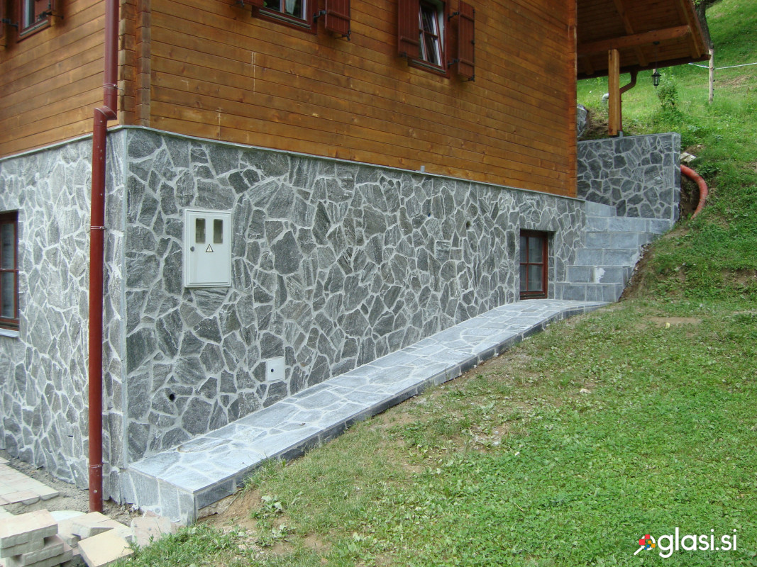 Kamen sivi