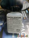 Poliesterka smola in katalizator