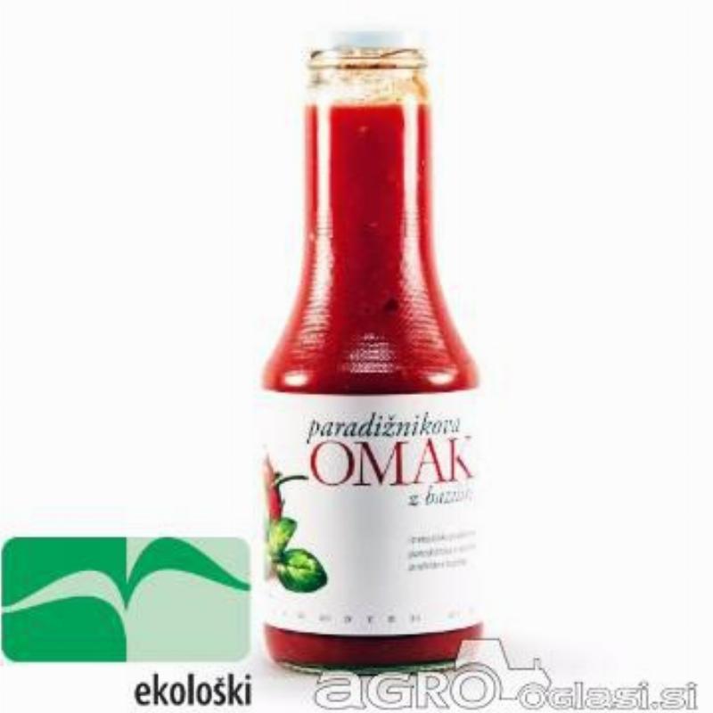 Bio paradižnikova omaka z baziliko