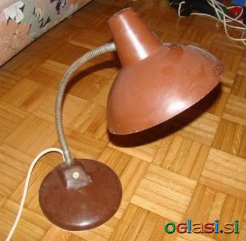 Luč retro namizna, iz obdobja 60 let