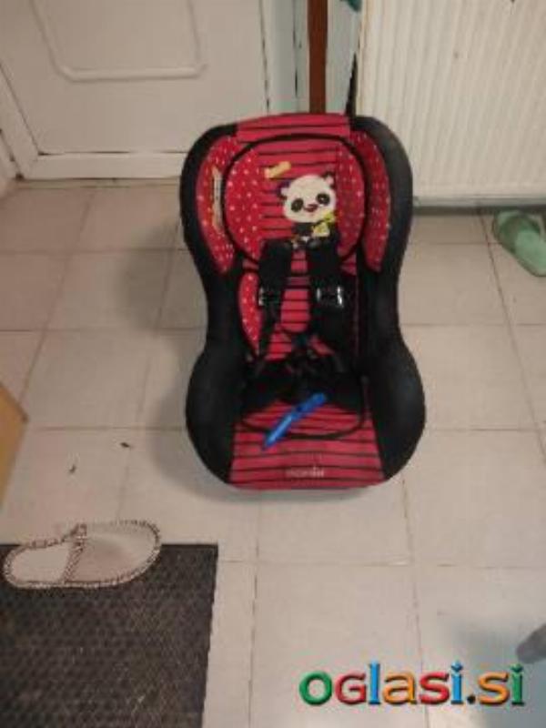 Rabljen otroški sedež
