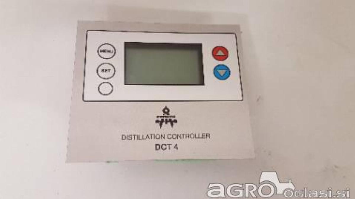 Krmilni sistem za avtomatsko destilacijo žganih pijač