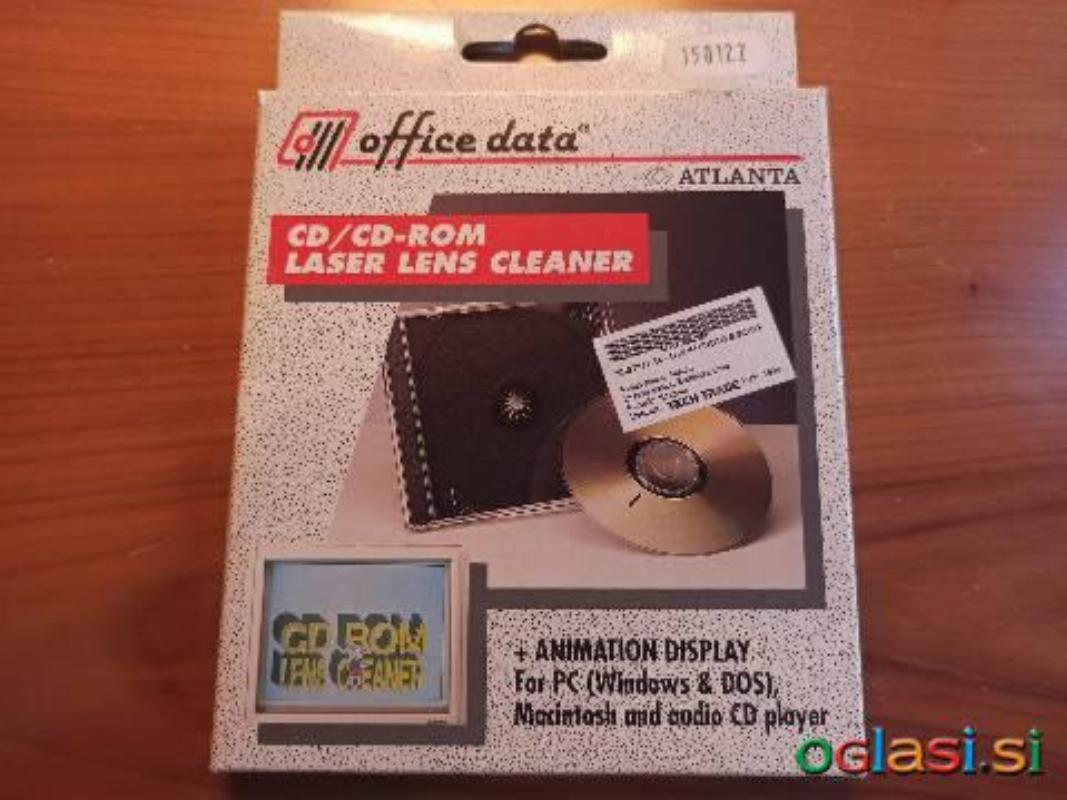 Čistilo za CD-ROM enoto s ščetko
