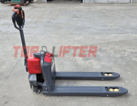 NAJNOVEJŠI CBD15 Li-4 1500kg/30Ah FULL ELEKTRO