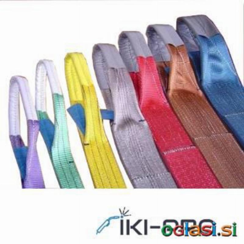 Dvižni trak različnih dimenzij