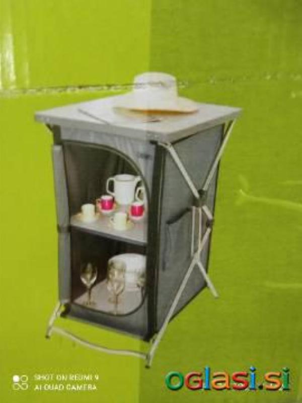 KAMP MIZA IN KAMP OMARA