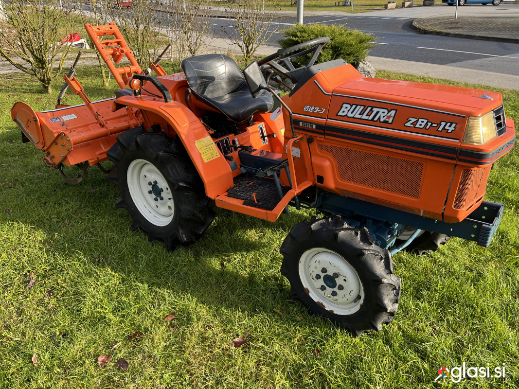Kubota BULTRA BZ1 14 s frezo minitraktor