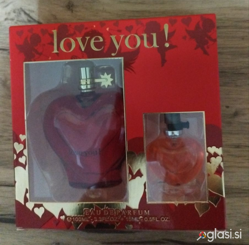 Ženski parfum