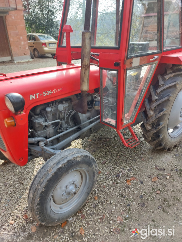 traktor Imt 539