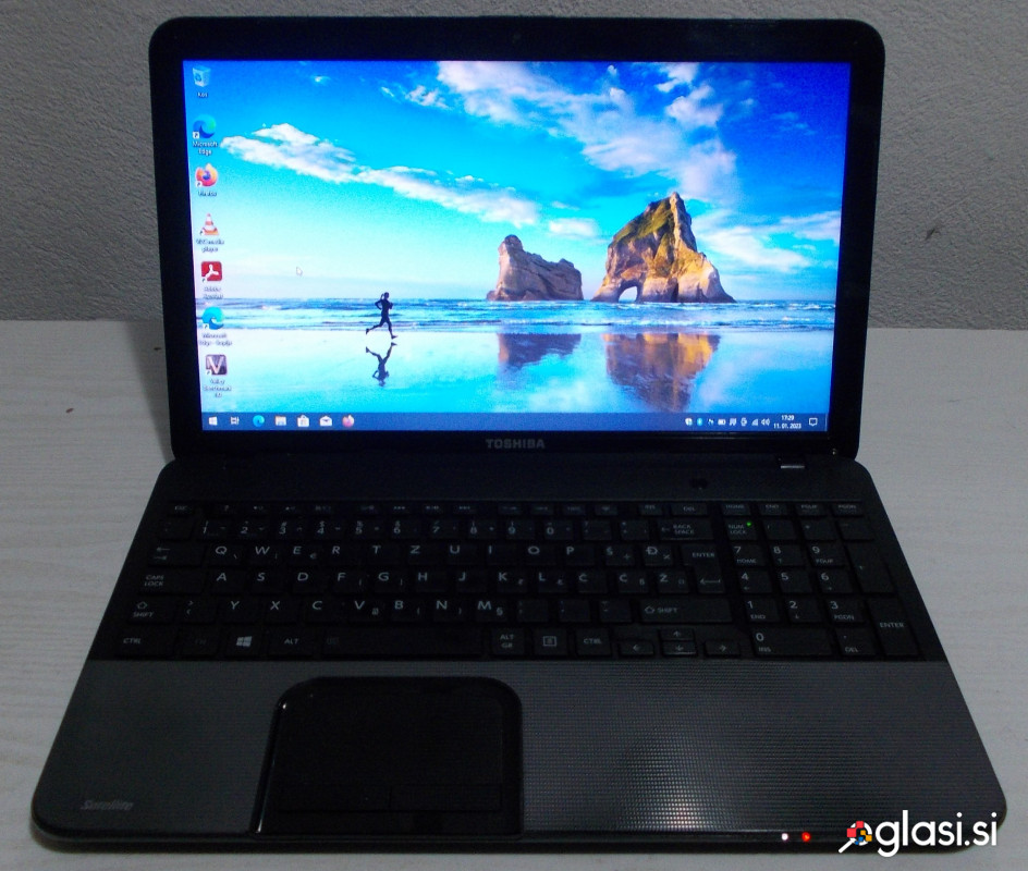 Odlična Toshiba Satellite c855 i3 / 6GB / SSD 260GB