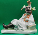Zsolnay - figura iz porcelana