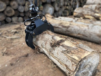 AgroPretex Gozdarsko dvigalo