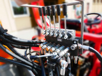 AgroPretex Gozdarsko dvigalo