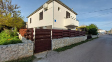 Apartma  NILAN ( 2+2) Povljana - Pag