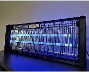 Stenska električna UV svetilka za komarje molje muhe in žuželke 40W črna