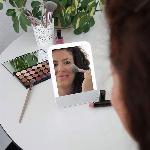 Akumulatorsko kozmetično ogledalo USB LED osvetljeno