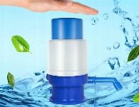 Ročna vodna črpalka za plastenke