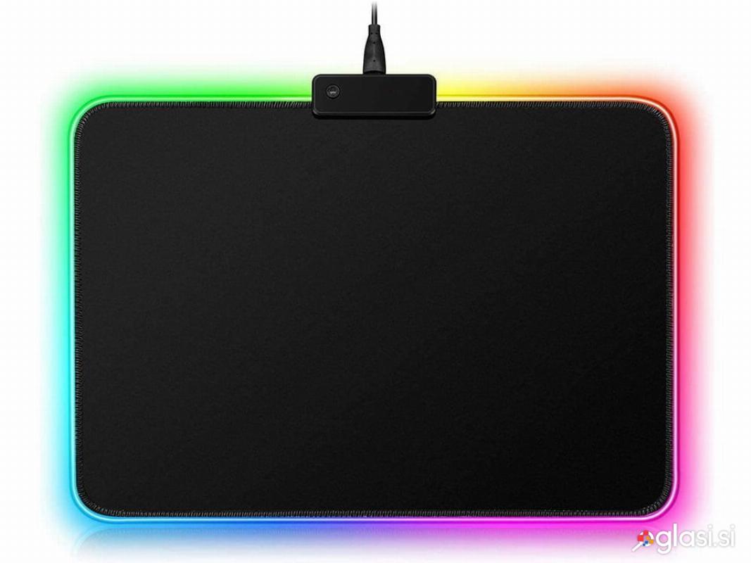 Osvetljena LED RGB računalniška podloga za miško in tipkovnico 35x25cm
