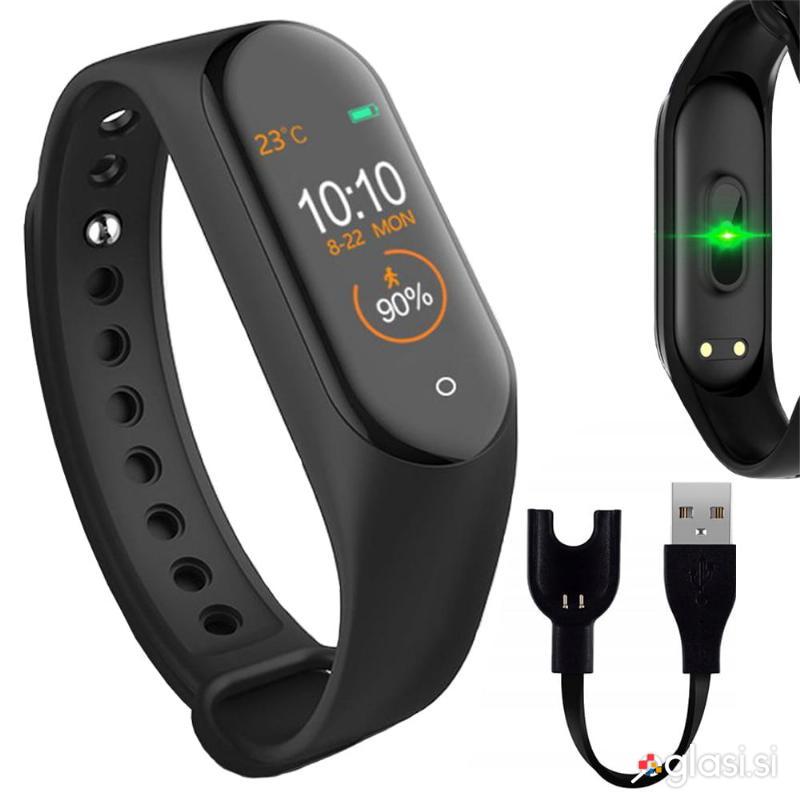 Bluetooth pametna ura - športna zapestnica s športnim pasom