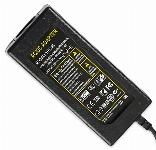 Univerzalni napajalnik 230V na 12V avto vtičnica 80W 6A