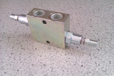 Varnostni / prelivni  ventil za hidravlične cilindre oz.  hidromotorje