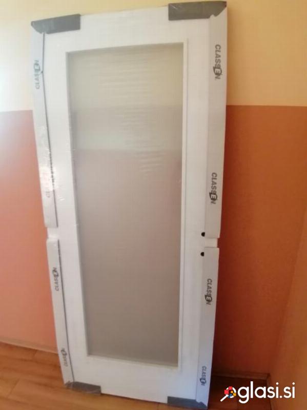 Vratno krilo 85 x 200 cm levo steklo saten mlečno belo