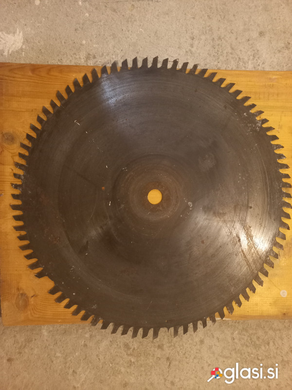List krožne žage za les, premer 550 mm
