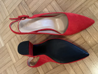 Prodam rdeče sandale, št.40, NOVO