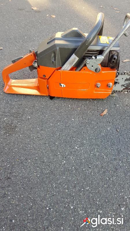 Motorna žaga Husgvarna 61