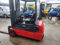 ELEKTRIČNI VILIČAR Linde E18C - 02