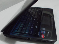 Mali prenosnik Toshiba Satellite 14" LCD, 4GB, SSD...Win10