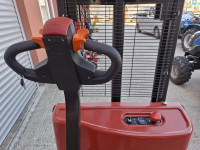 ELEKTRO PALETNI VILIČAR 1500 kg