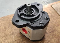 Hidravlična črpalka za nakladač Ahlmann, Schaeff -1PF2G330/026RD07MB