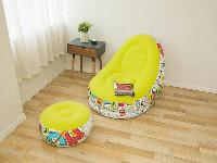 Napihljiv fotelj z naslonom za noge in tlačilko