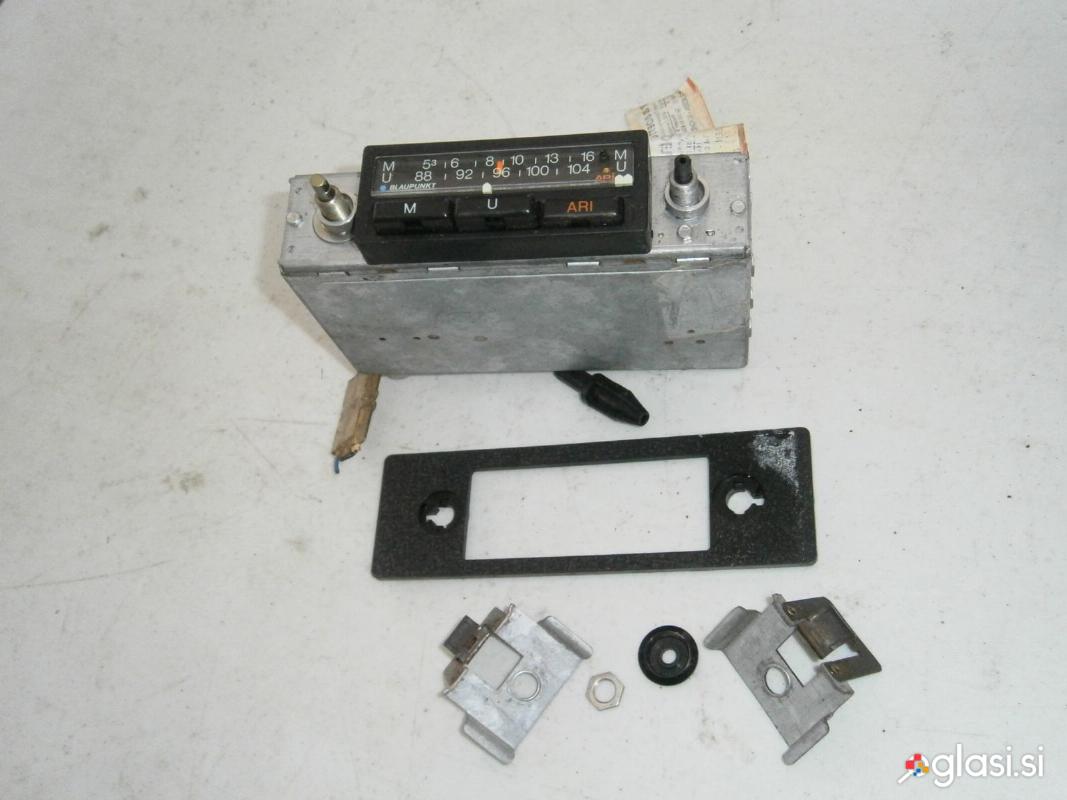 AVTORADIO Blaupunkt Ludwigshafen Arimat (455 kHz), brez gumbov