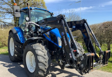 2017 New Holland T5.95