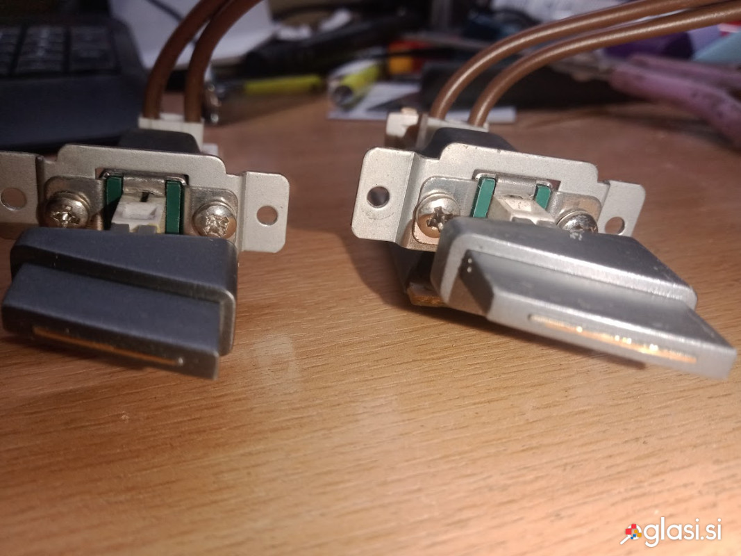 Stikala-tipki za starejši Subwoofer Pioneer