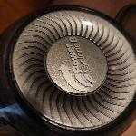 Brezžični sesalec Philips poškodovan (za dele)