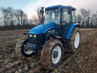 Traktor new holland 100 ks-(po želji z č.nakladalcem)