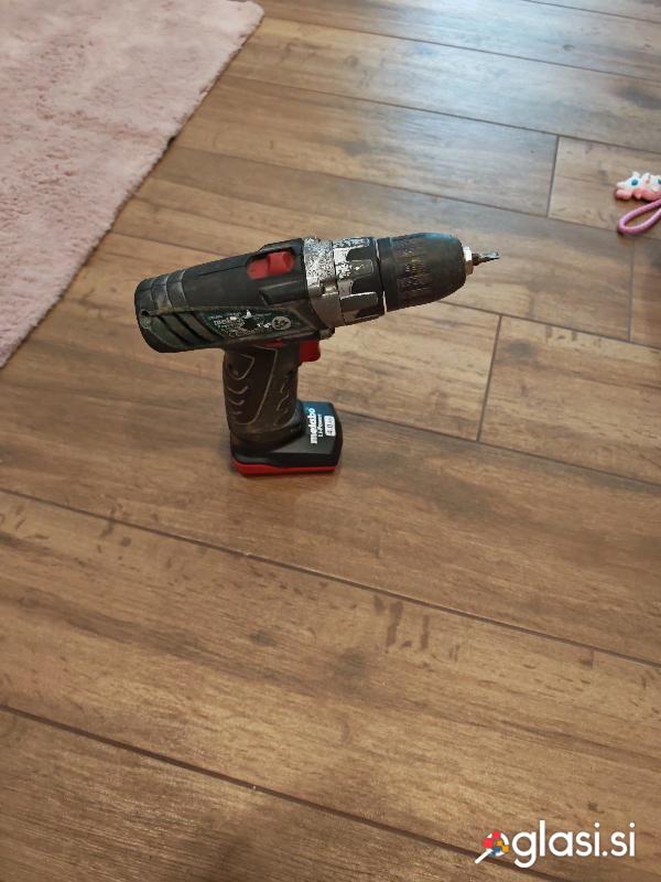 Metabo vijačnik 10,8 volta rabljen brez baterije bateri