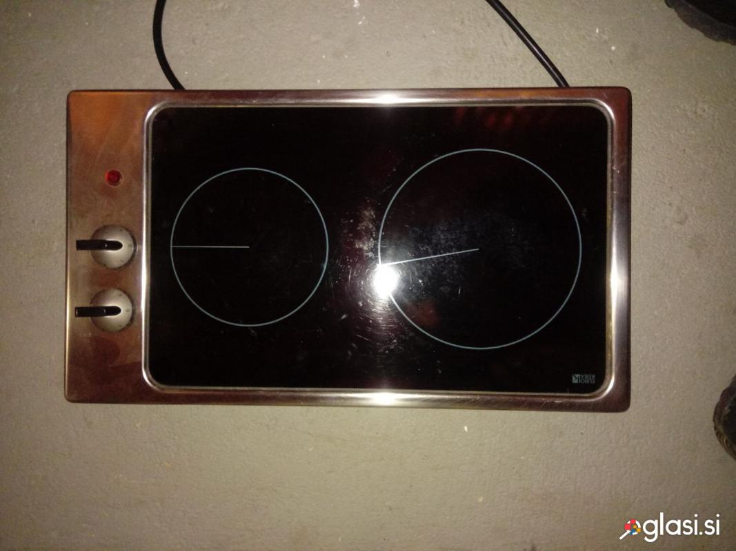 Steklokeramična plošča