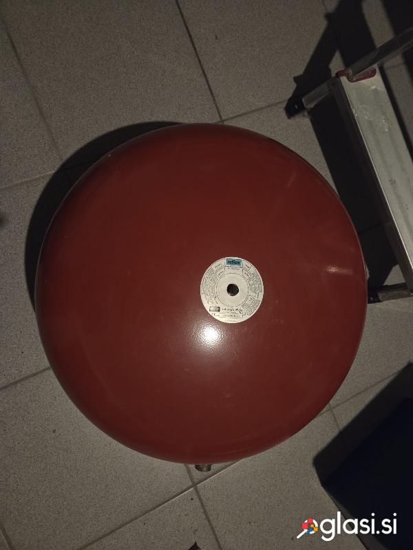 Raztezna posoda Reflex 35L