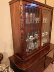 Velika vitrina s korenino ( Burr Walnut)