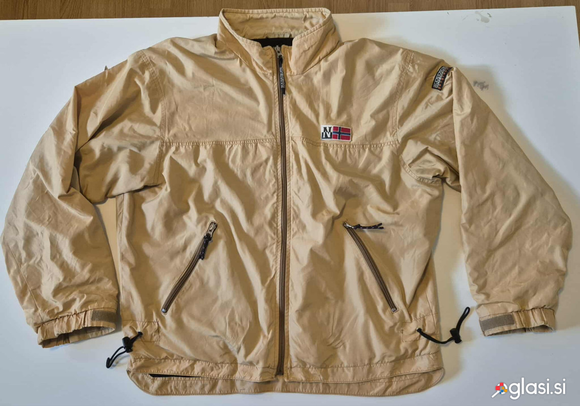 Napapijri prehodna jakna velikost M (odg. L)