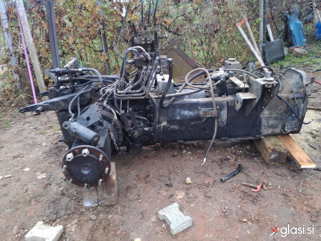 Rezervni deli VALTRA T120-160