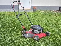 Rotacijska bencinska kosilnica