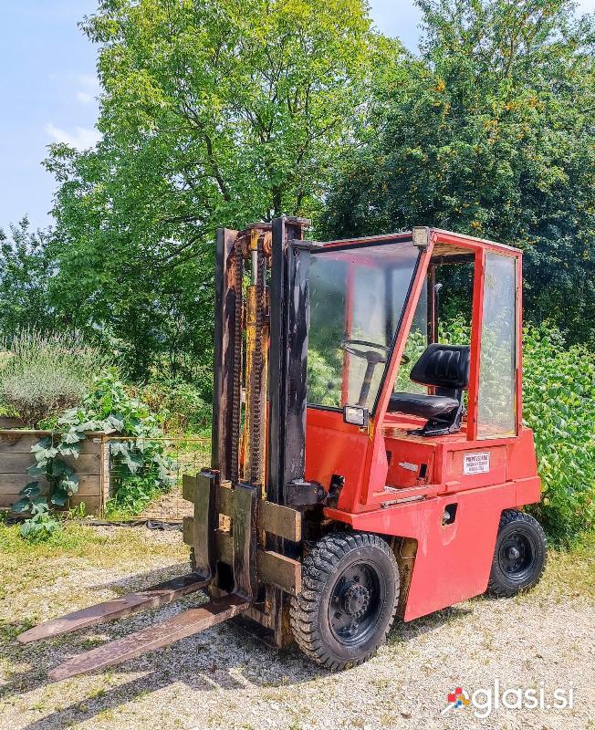 Viličar Indos-2t-diesel 4 cilindre-2 prestavi naprej in 2 nazaj-