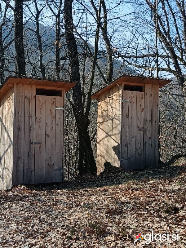 Lesen WC, stranišče na štrbunk