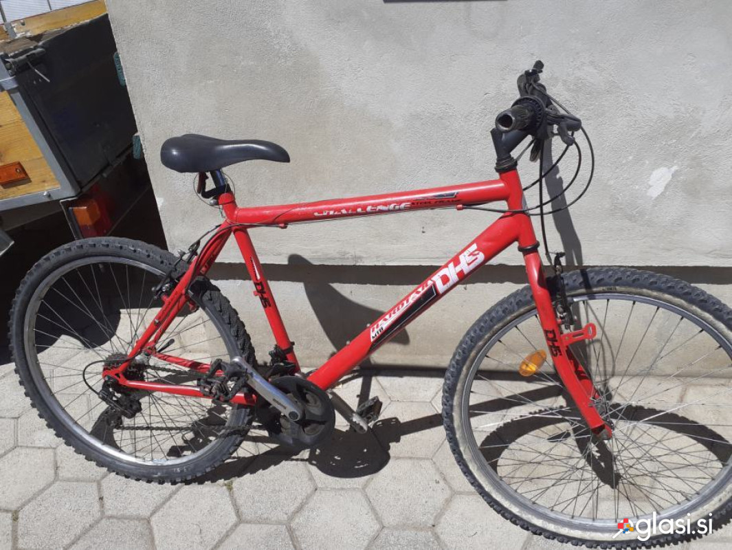 Prodam 26 colsko gorsko kolo je vozno  felne z samovpetjem 30€