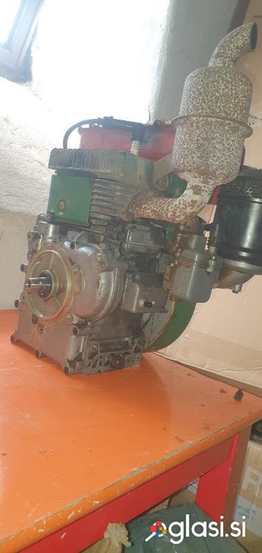 Motor za kosilnico/motokultivator